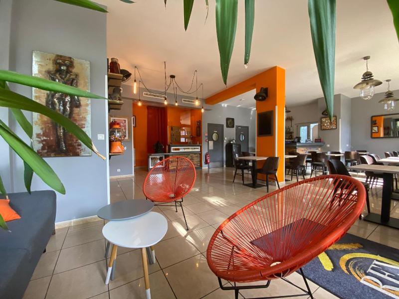 Rev Hotel image