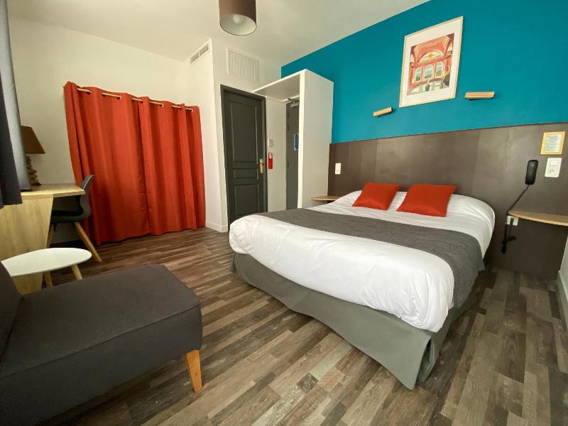Rev Hotel — general view