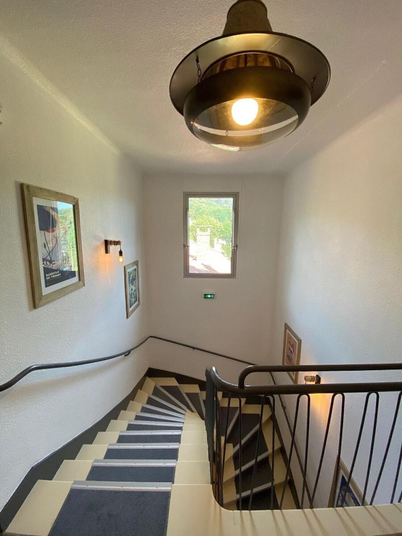 Rev Hotel image