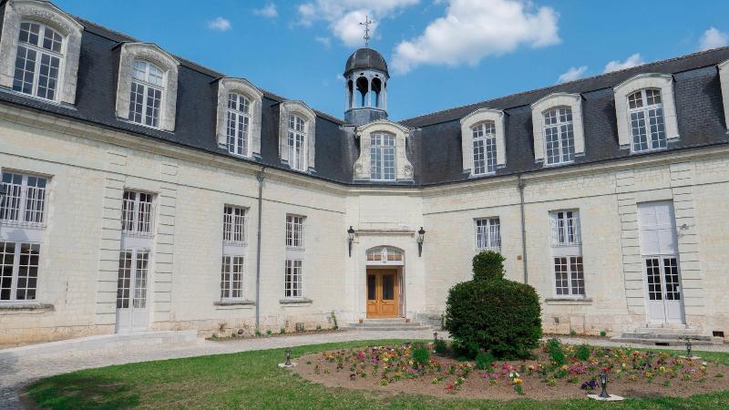 Hôtel Beauvilliers — general view