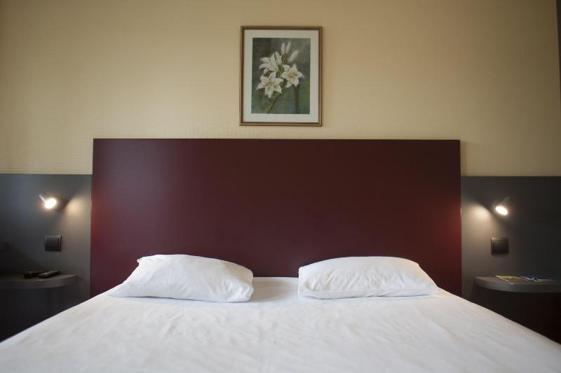 Mape Hotel image