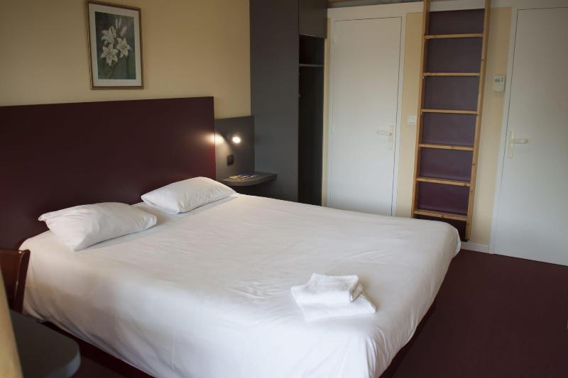 Mape Hotel image