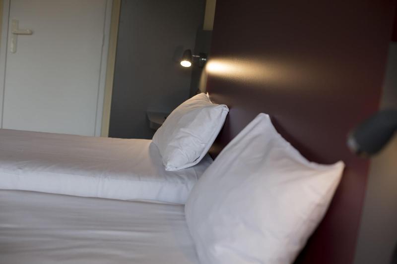 Mape Hotel image