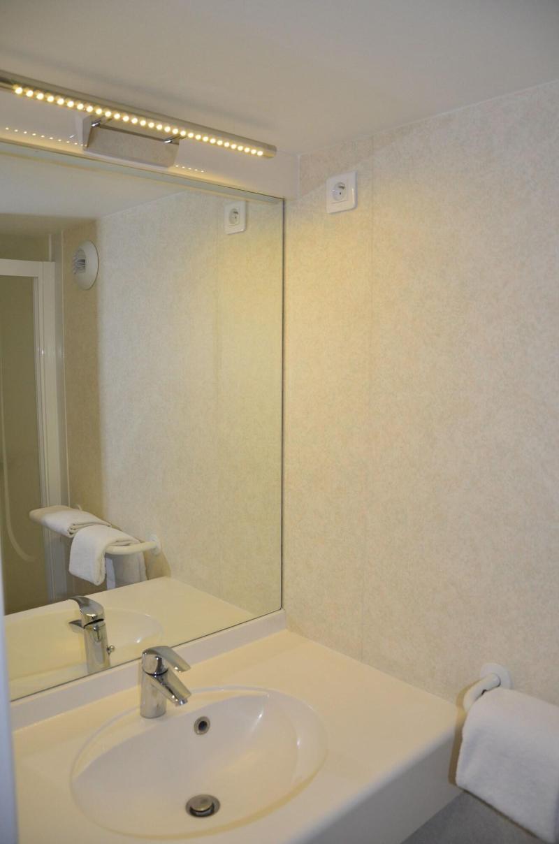 Mape Hotel image