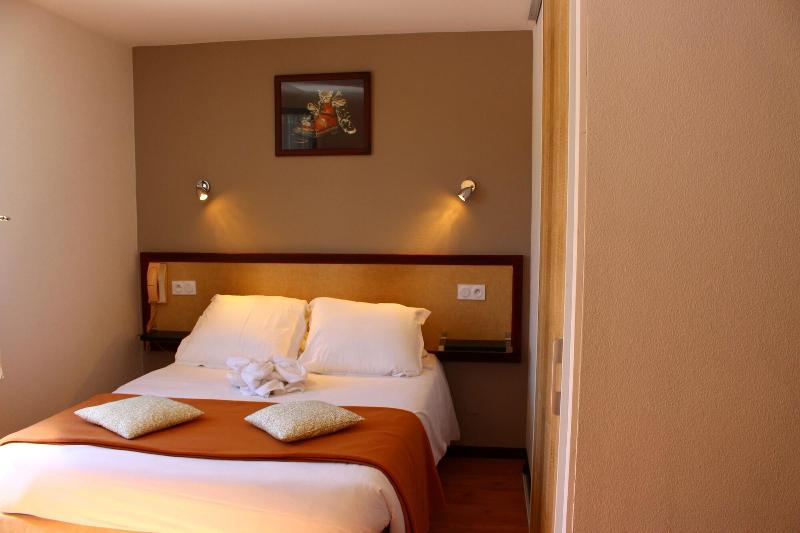 Hôtel Les Gabarres image
