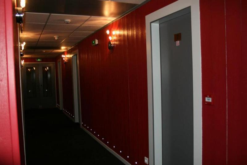Hotel Le Luron image