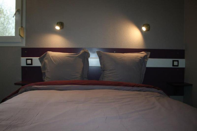 Hotel Le Luron image