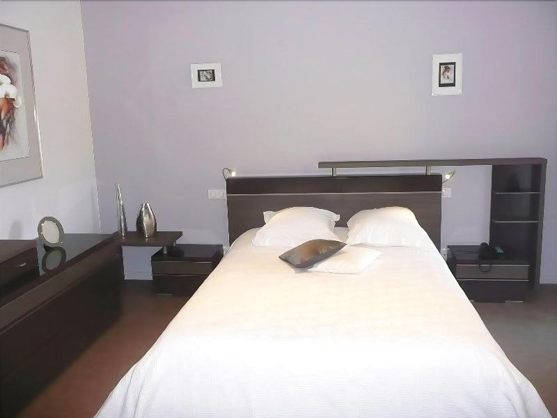 Hotel Le Saint Aubin image
