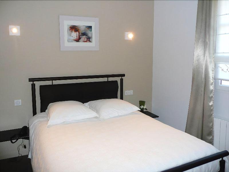 Hotel Le Saint Aubin image