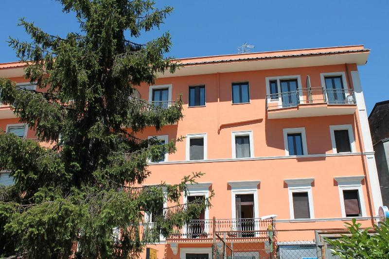 Hotel La Villa image