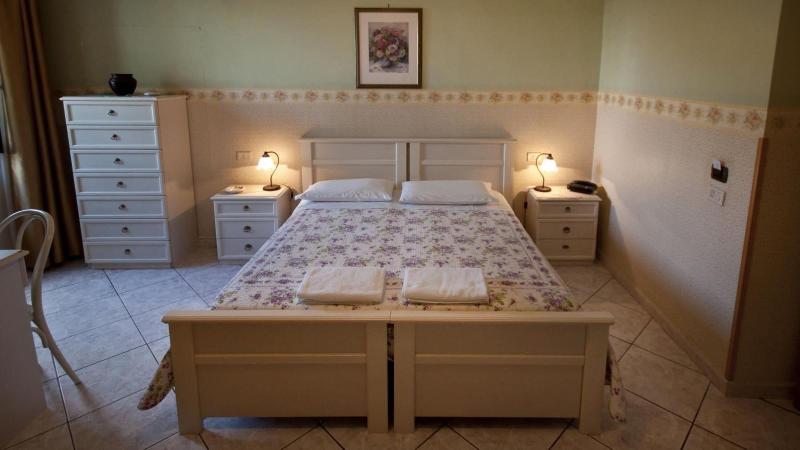 Hotel La Villa image
