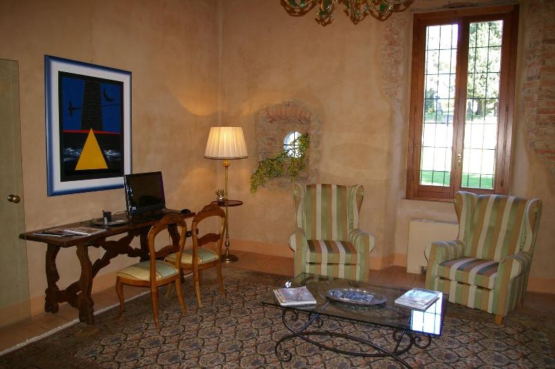 Villa Bregana image