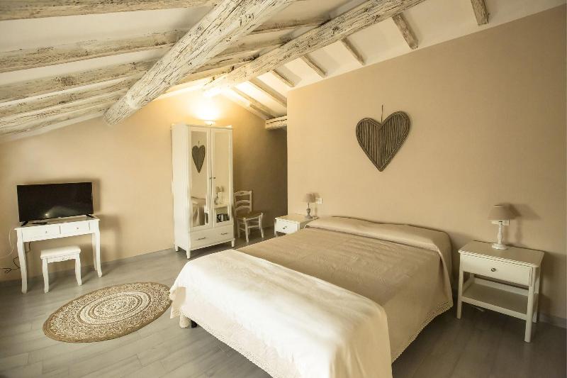 700Enolocanda image