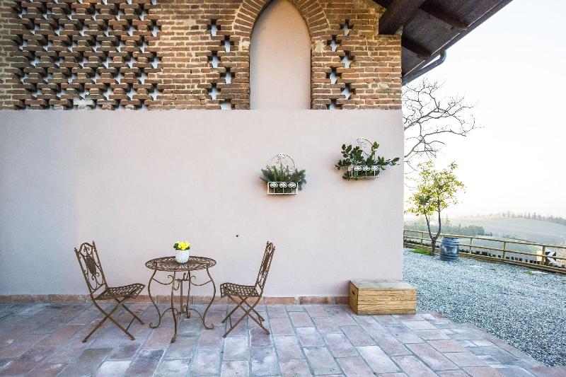 700Enolocanda image