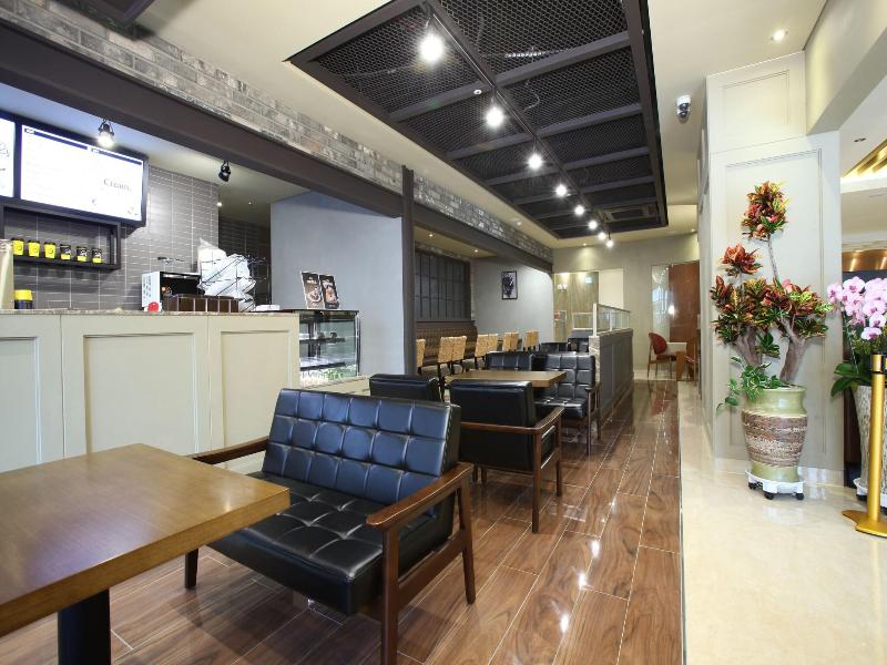 Hotel Sopra image