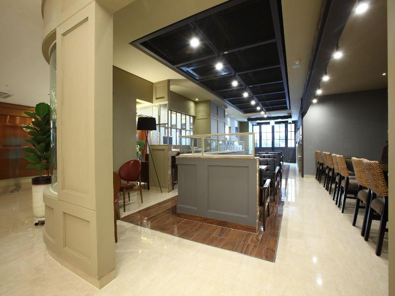 Hotel Sopra image