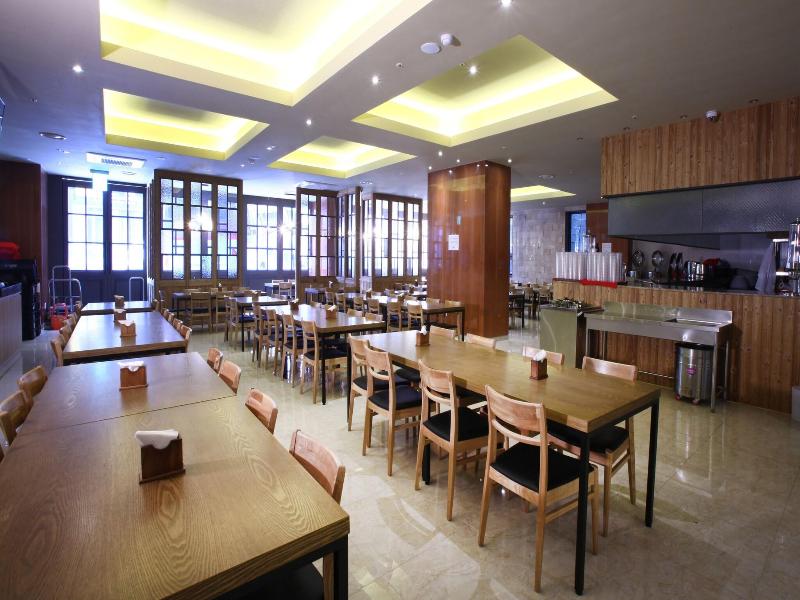 Hotel Sopra image