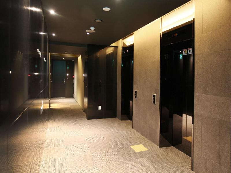 Vine Hotel image
