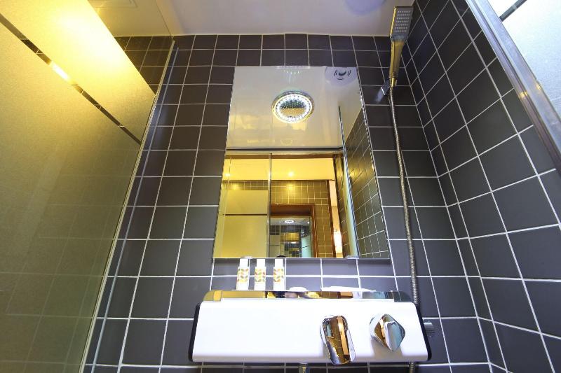 Brooks Hotel image