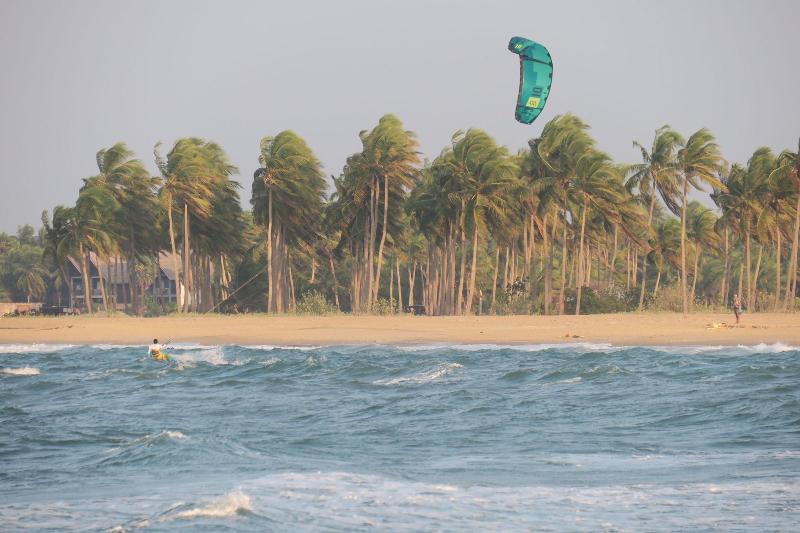 De Silva Windresort Kalpitiya image