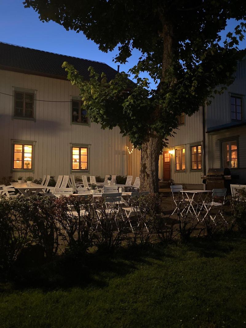 Två Skyttlar image