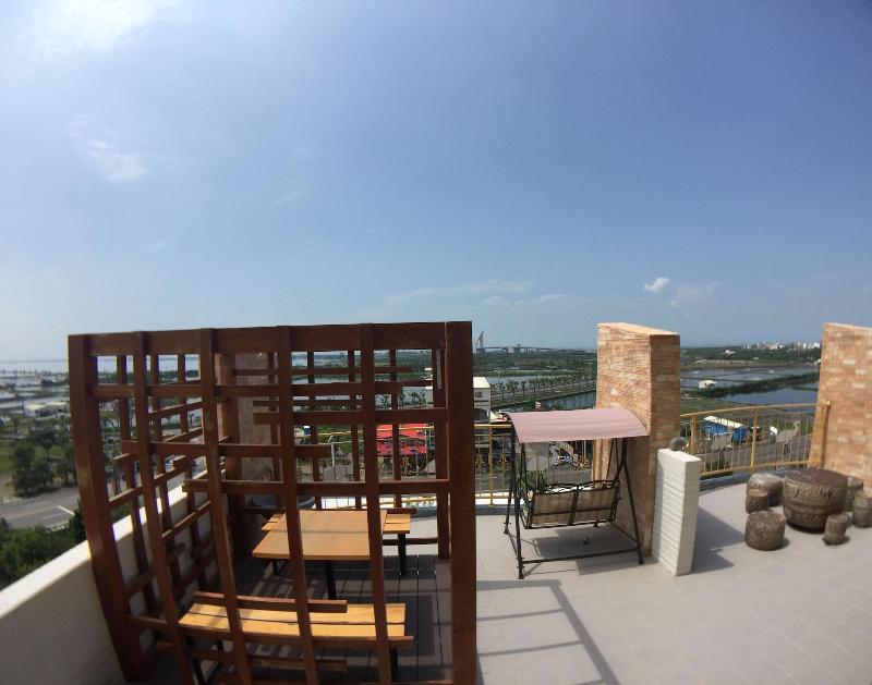 Top Bay B 'N B image