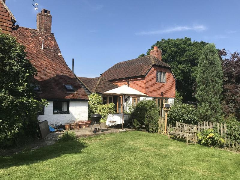 Bed And Breakfast Dunsfold image