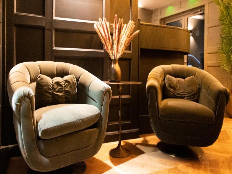 Jd Young Hotel image