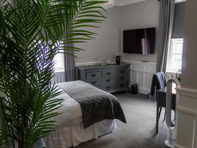 Jd Young Hotel image