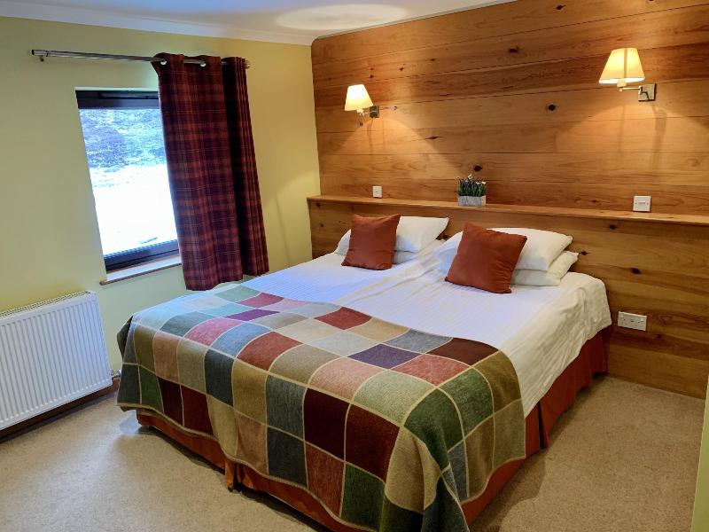 Aultguish Inn image