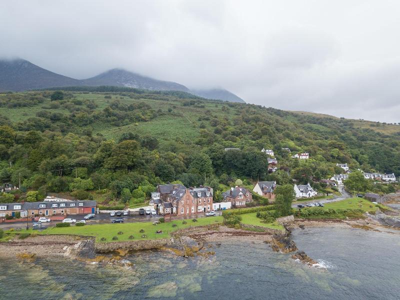 Corrie Hotel image