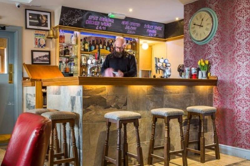 Corrie Hotel image