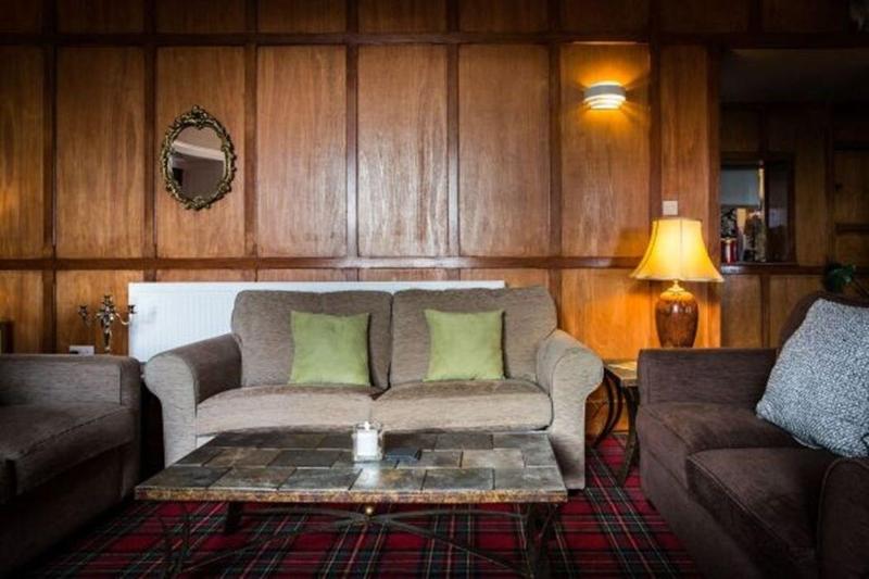 Corrie Hotel image