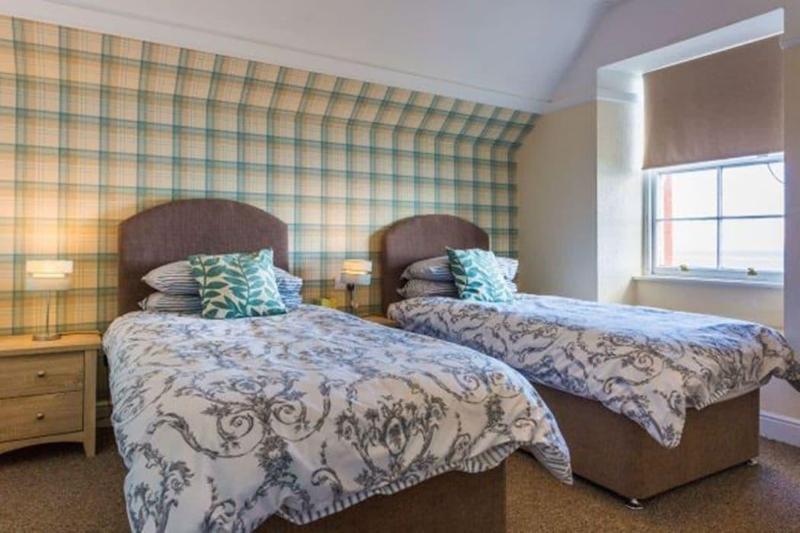 Corrie Hotel image