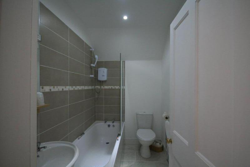 Corrie Hotel image