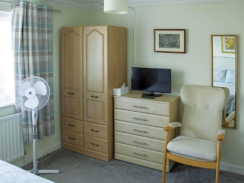 Leeward House image