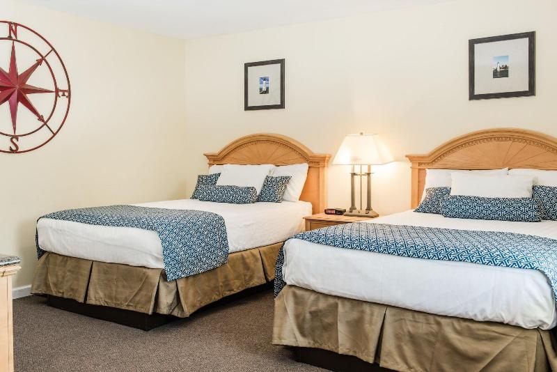 Capt.'s Inn & Suites image