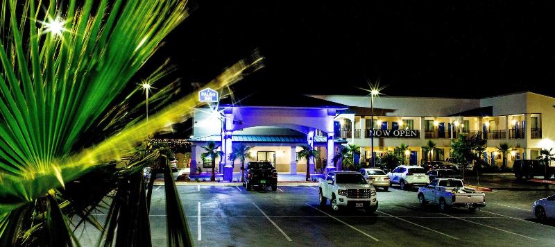 Palace Inn image