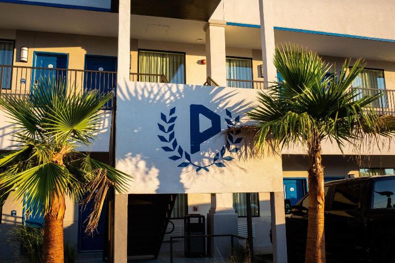 Palace Inn image