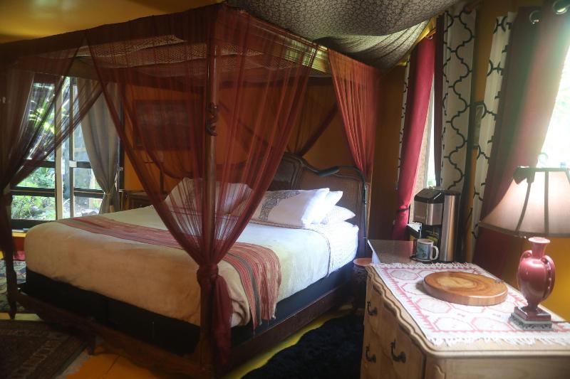 Ma'ukele Lodge image