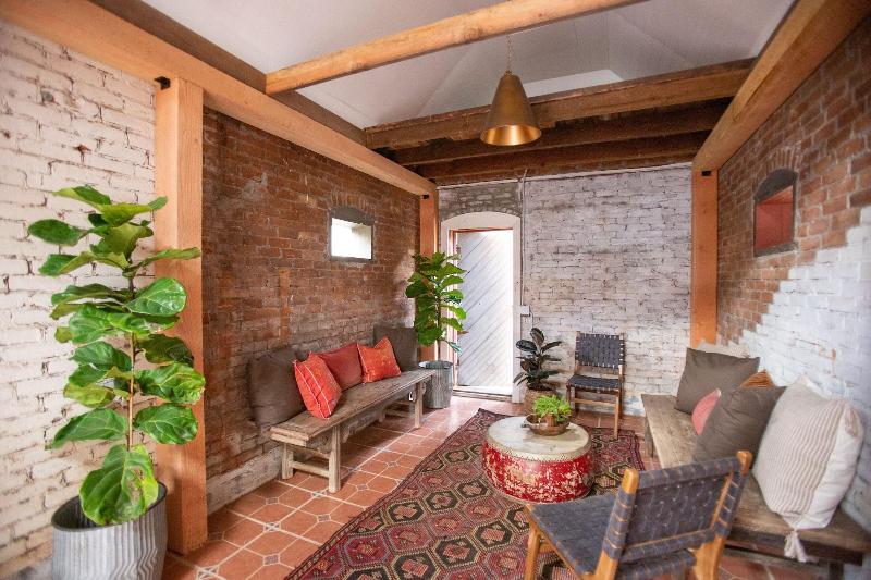 Rubyjune Inn image