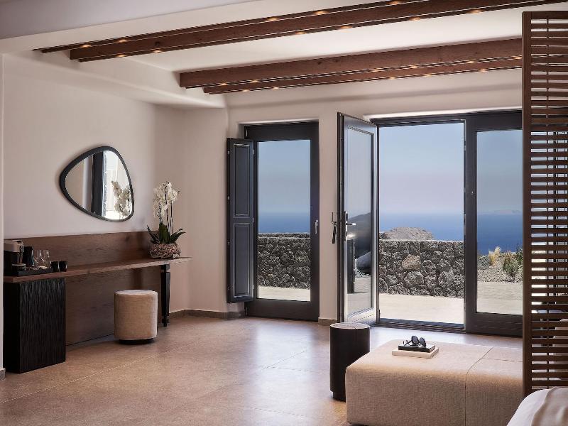 SantAnna Luxury Suites image