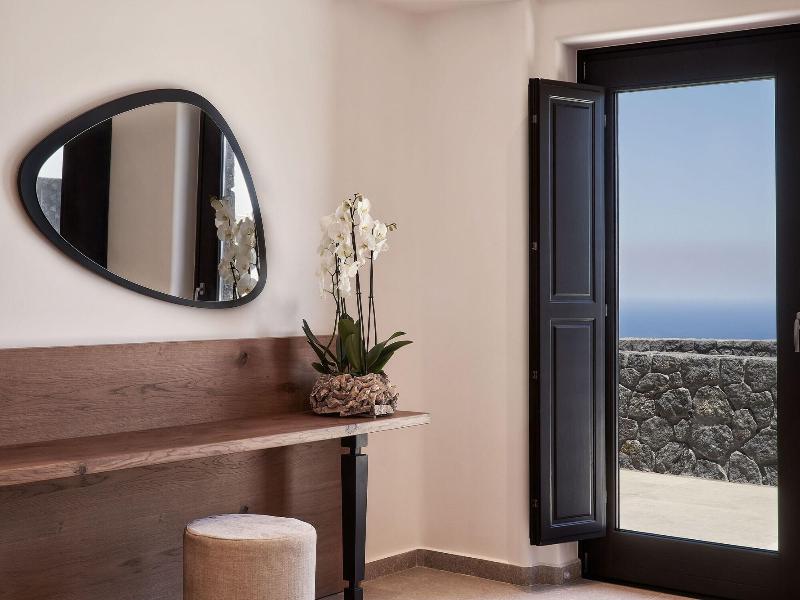 SantAnna Luxury Suites image