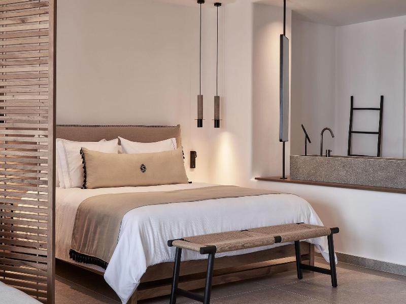 SantAnna Luxury Suites image