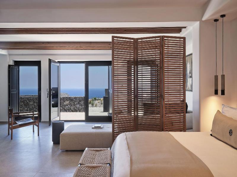 SantAnna Luxury Suites image