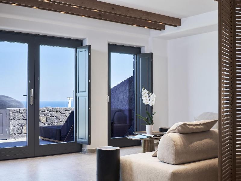 SantAnna Luxury Suites image