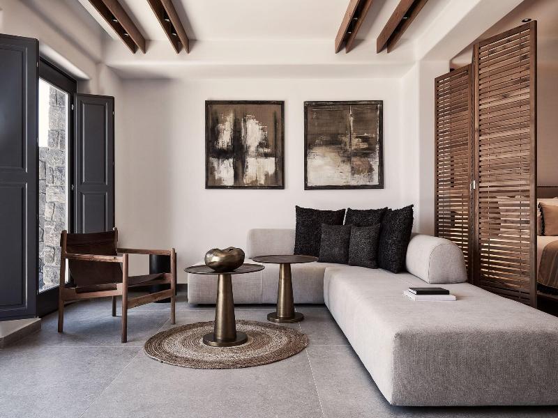 SantAnna Luxury Suites image