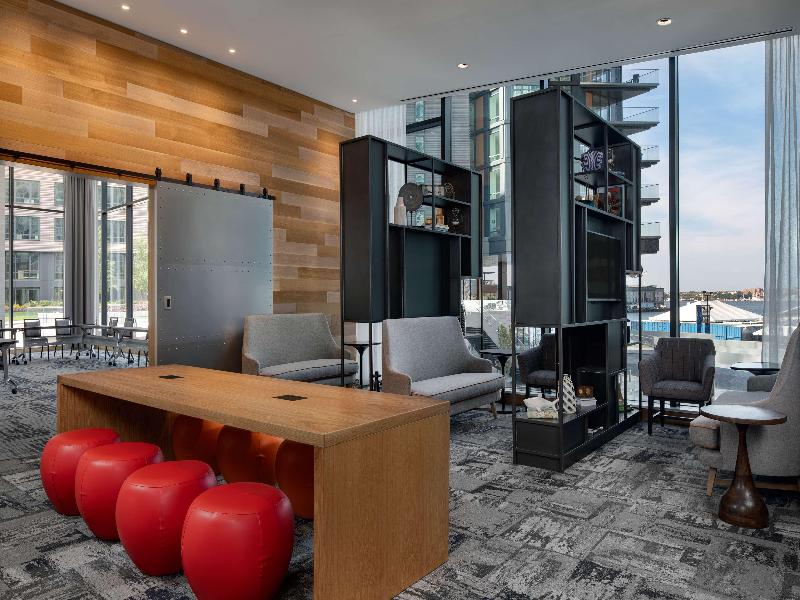 Hyatt Place Boston Seaport District image
