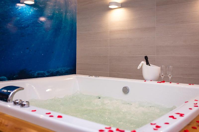 Luxury Villa Karla image