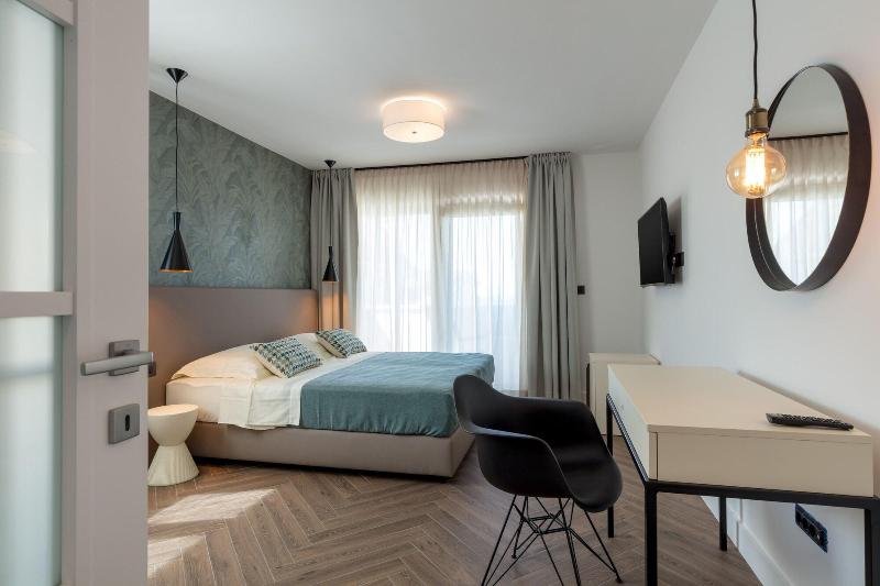 Luxury Villa Karla image